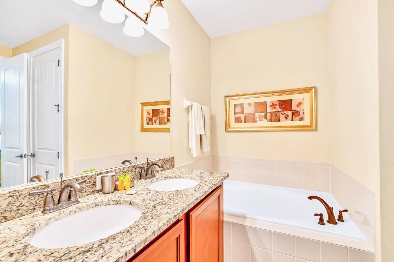 Huge 10 Bdr Family House With Arcades And Free Pool Heat Near Disney 올랜도 외부 사진
